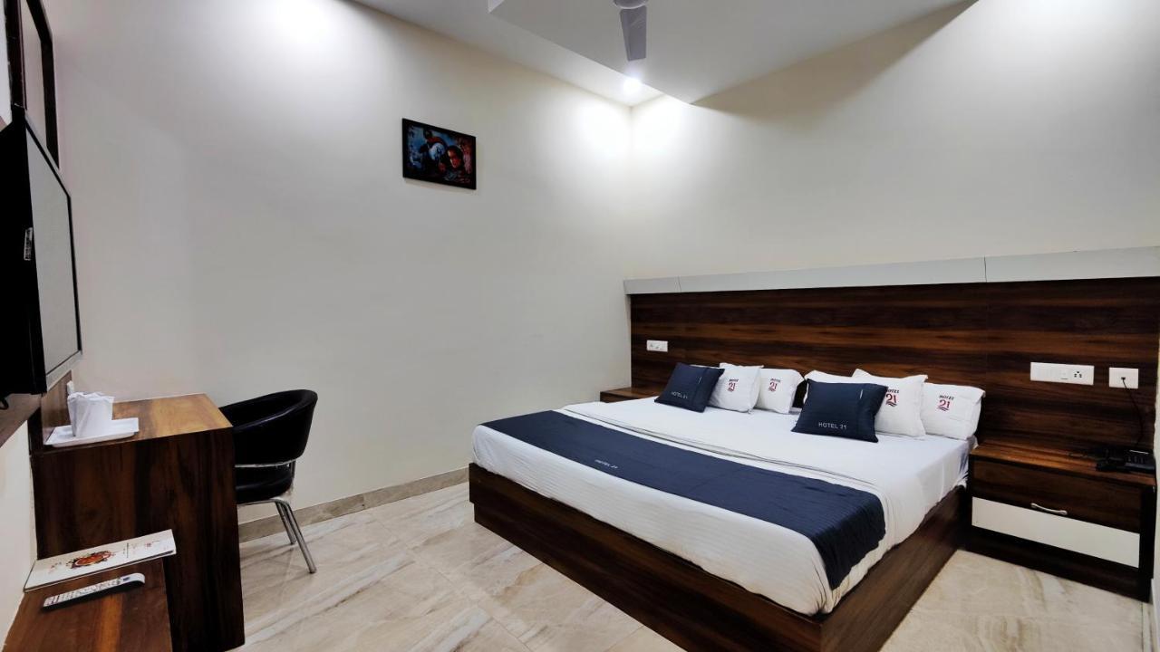 Chandīgarh Hotel 21 Next To Chd Railway Station المظهر الخارجي الصورة